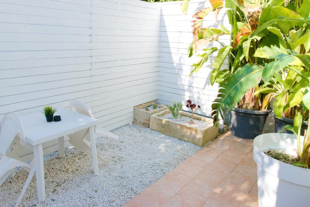 Arcosalento Apartment กาลาตีนา ภายนอก รูปภาพ