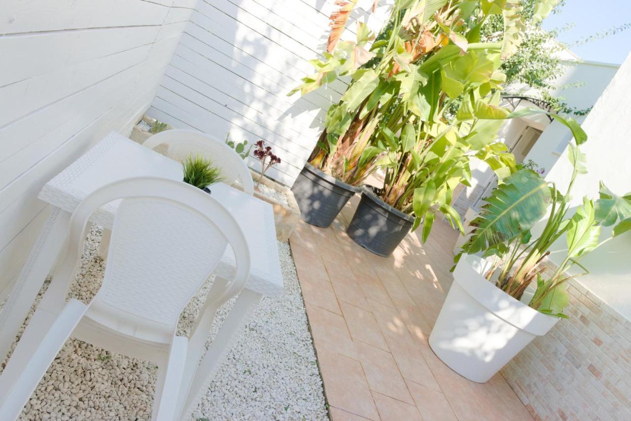 Arcosalento Apartment กาลาตีนา ภายนอก รูปภาพ